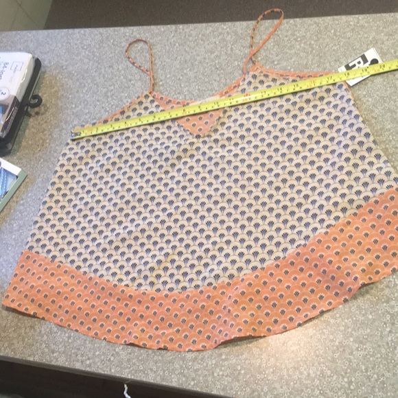 Elodie SzM Cream & Orange Scalloped Tank - Picture 7 of 7